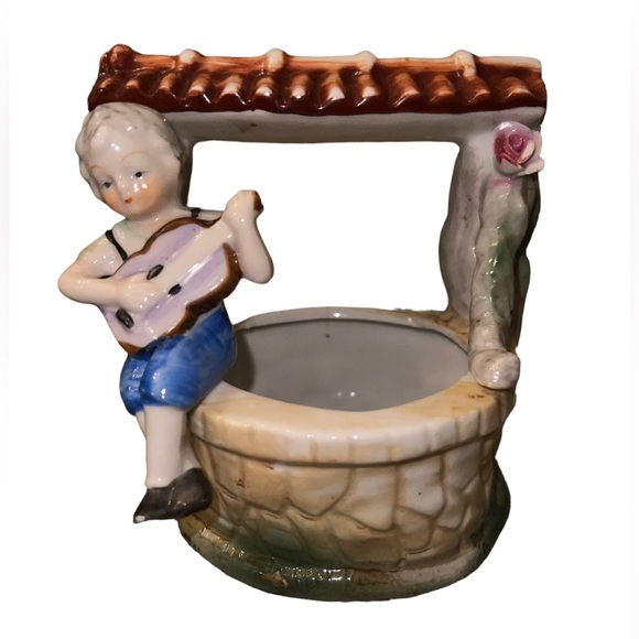 Rare Vintage Ucagco Japan Porcelain Figurines Girl And Boy Playing Instruments - Picture 2 of 5